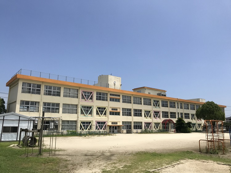 築上町立築城小学校の画像