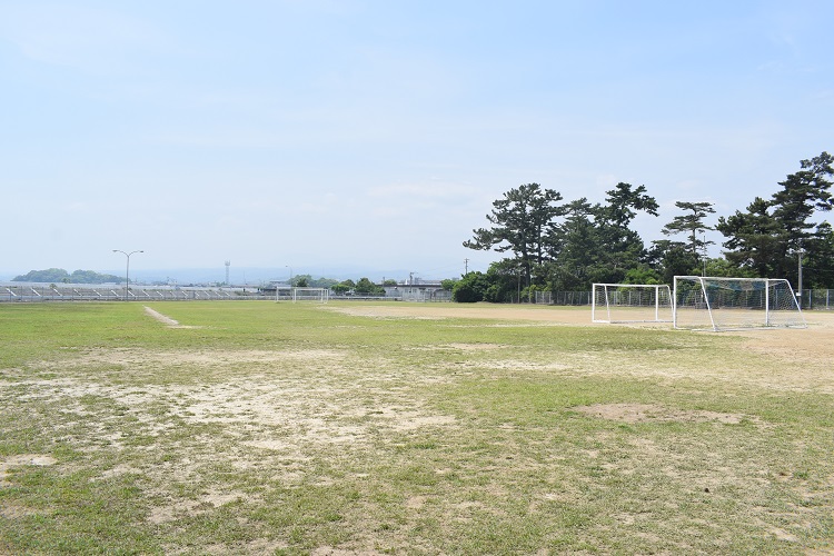 築上町椎田グラウンドの画像