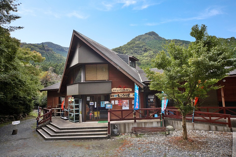 築上町寒田生産物直売所「まこちの里」の画像