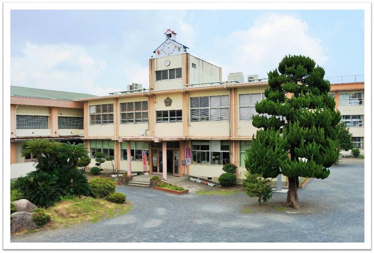 椎田小学校の画像