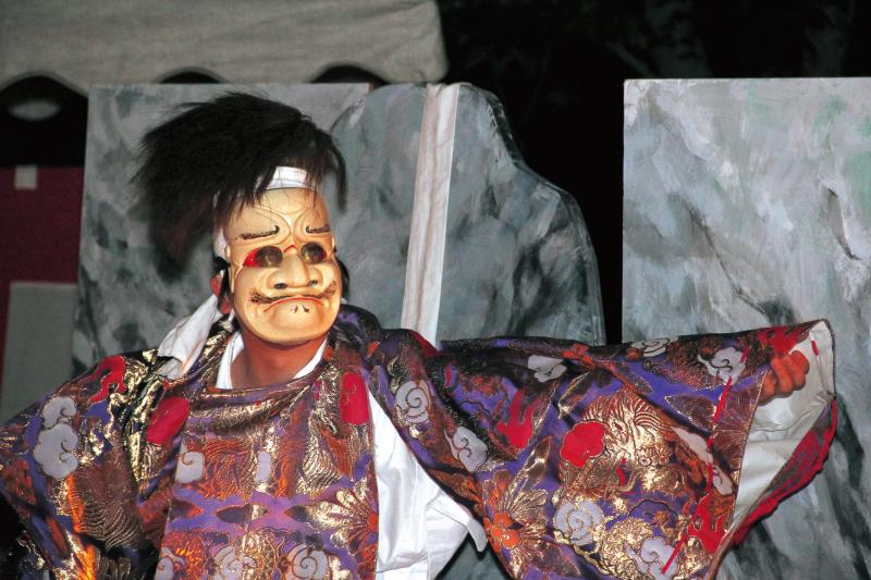 伝法寺神楽(アメニティガイドブック使用分).jpg