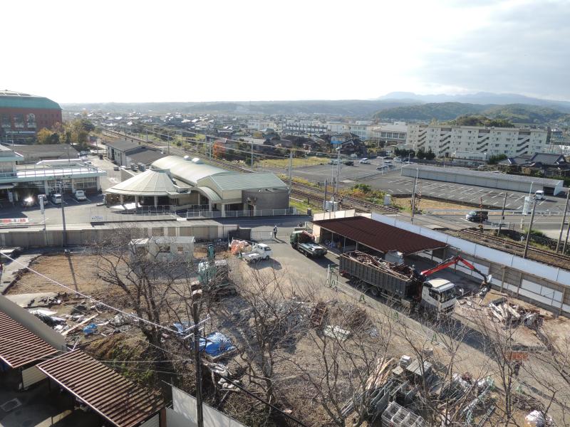 本庁公用車の車庫