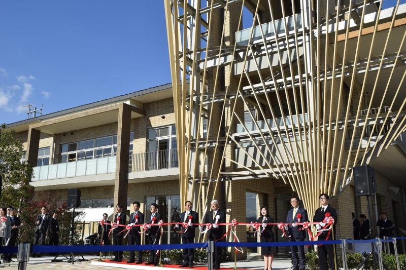築上町図書館 築きのもり テープカット.jpg